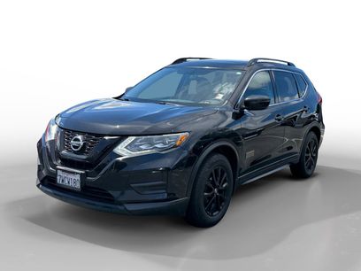 Used 2017 Nissan Rogue SV