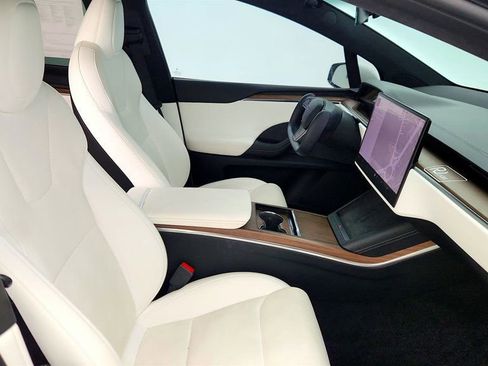 Used 2022 Tesla Model X AWD/4WD image 28