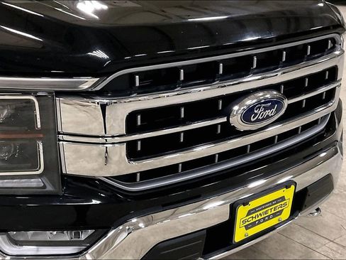 Certified 2021 Ford F150 Lariat w/ Equipment Group 502A High image 28