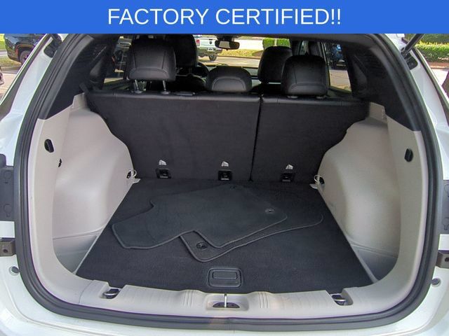 Certified 2024 Jeep Compass Latitude AWD/4WD image 33