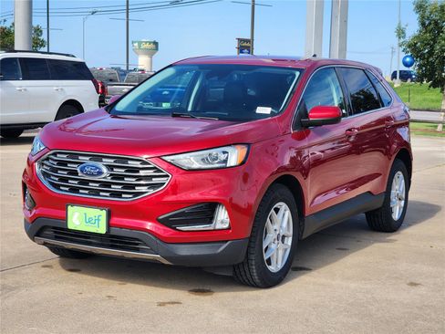 Certified 2022 Ford Edge SEL w/ Convenience Package AWD/4WD image 3