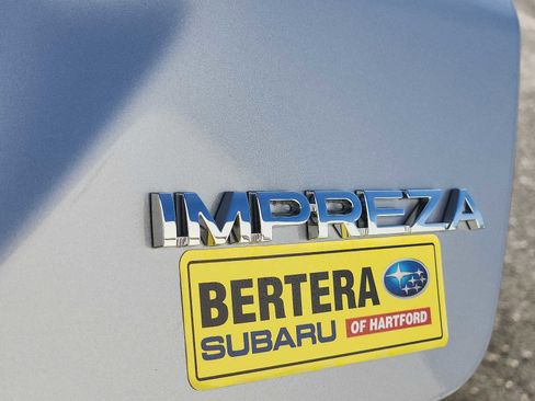 Certified 2025 Subaru Impreza 2.0i image 30