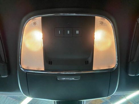 Used 2023 Dodge Charger GT image 36