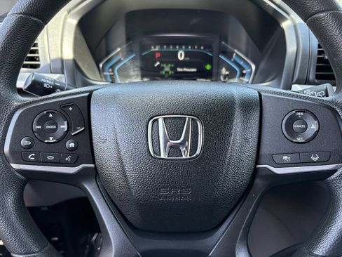 Certified 2024 Honda Odyssey EX image 31