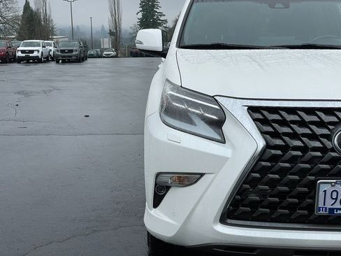 Used 2023 Lexus GX 460 Premium image 9