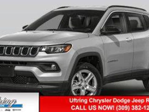 Used 2024 Jeep Compass Latitude w/ Sun and Sound Group image 1