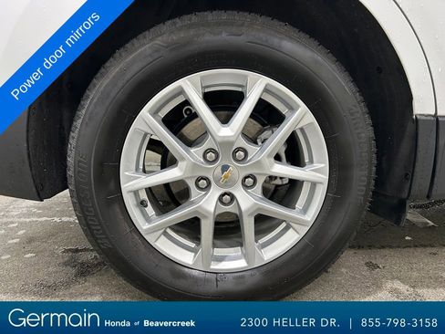 Used 2024 Chevrolet Equinox LT image 12