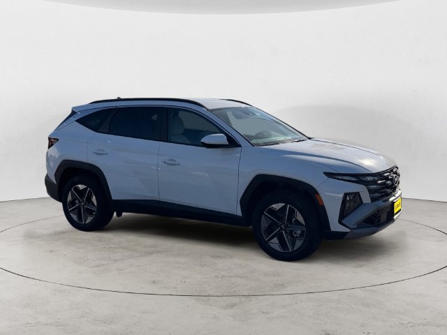 Certified 2026 Hyundai Tucson SEL AWD/4WD image 3