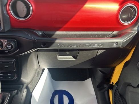 Used 2020 Jeep Wrangler Rubicon image 11