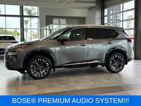 Used 2024 Nissan Rogue Platinum w/ Platinum Premium Package FWD image 9