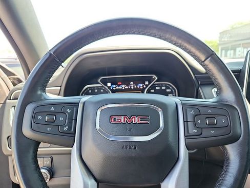 Certified 2021 GMC Yukon SLT w/ SLT Premium Package AWD/4WD image 20