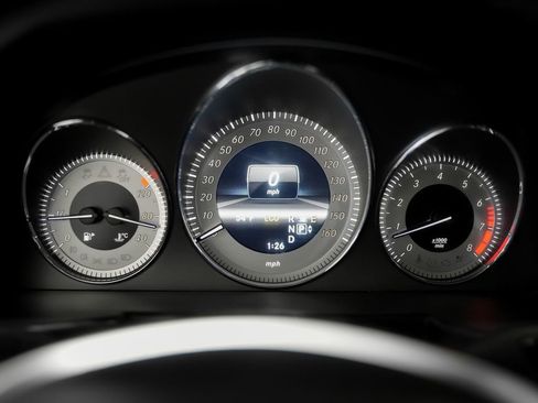 Used 2013 Mercedes-Benz GLK 350 4MATIC image 12