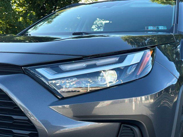 Used 2024 Toyota RAV4 XLE w/ Convenience Package AWD/4WD image 10