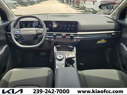 New 2026 Kia Sportage LX FWD image 15