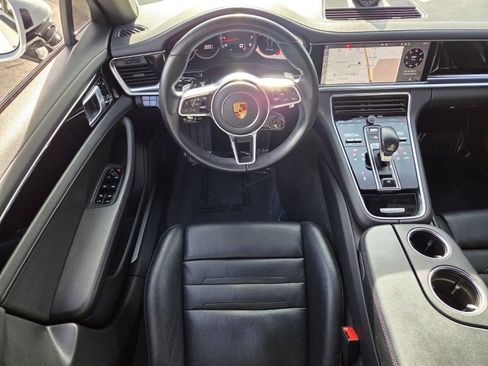Used 2018 Porsche Panamera 4S image 13