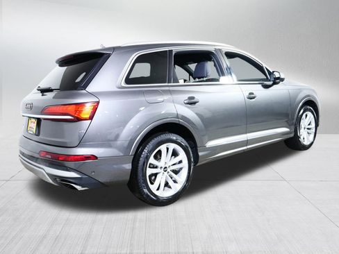 Used 2025 Audi Q7 3.0T Premium Plus AWD/4WD image 7