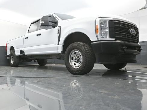 Used 2023 Ford F250 XL w/ Camper Package AWD/4WD image 1