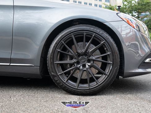 Used 2019 Mercedes-Benz S 560 4MATIC Sedan w/ Premium Package image 8