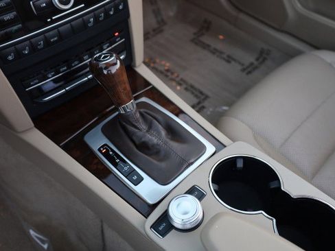 Used 2011 Mercedes-Benz E 550 E 550 image 33