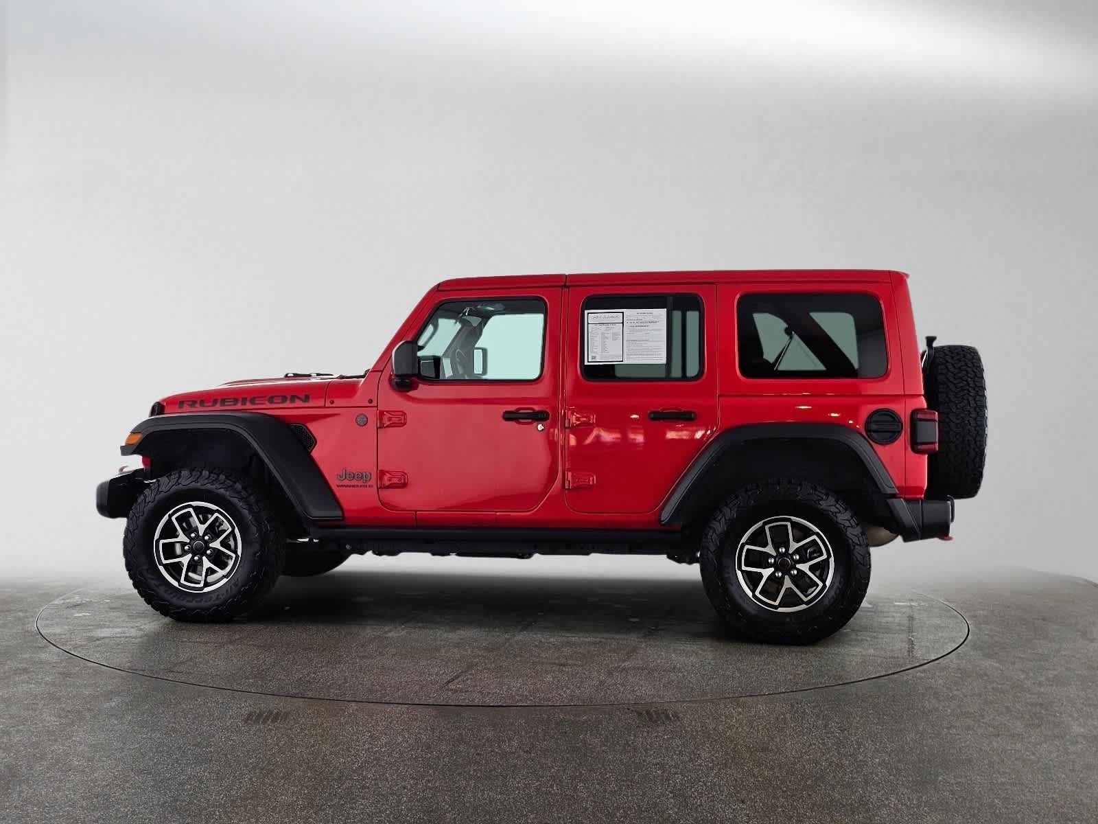 Used 2025 Jeep Wrangler Unlimited Rubicon AWD/4WD image 6