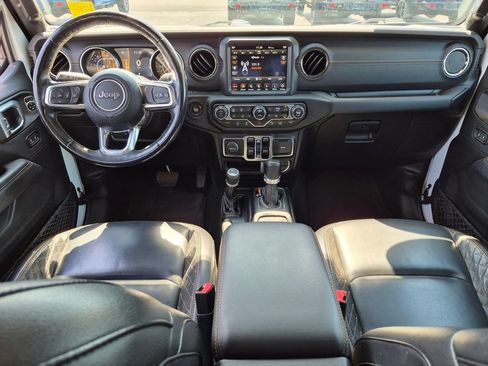 Certified 2021 Jeep Gladiator Overland AWD/4WD image 22