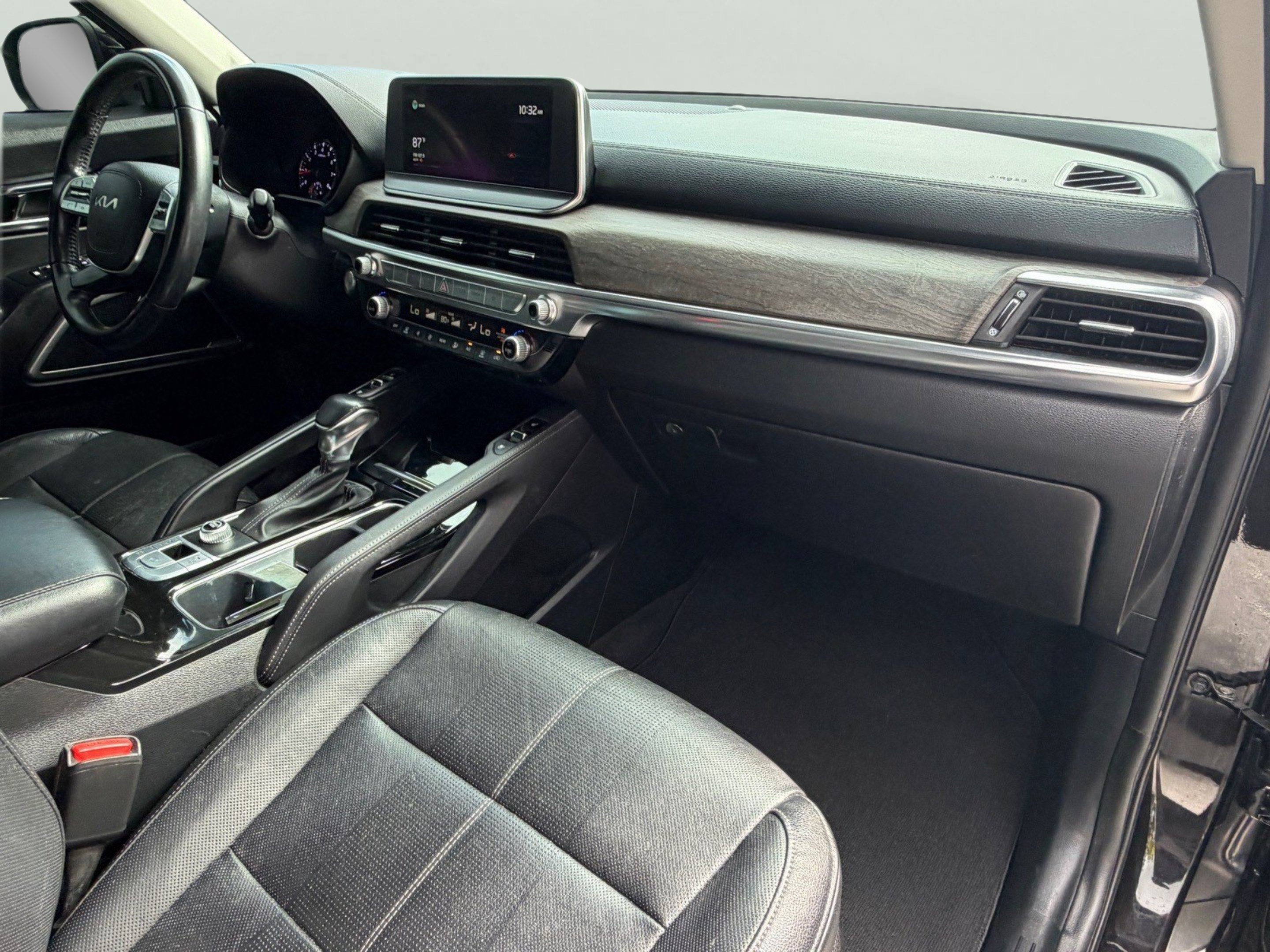 Certified 2022 Kia Telluride EX w/ EX Premium Package FWD image 18