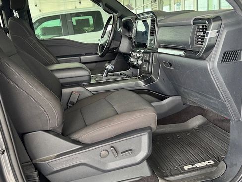 Used 2022 Ford F150 XLT w/ Equipment Group 302A High image 8