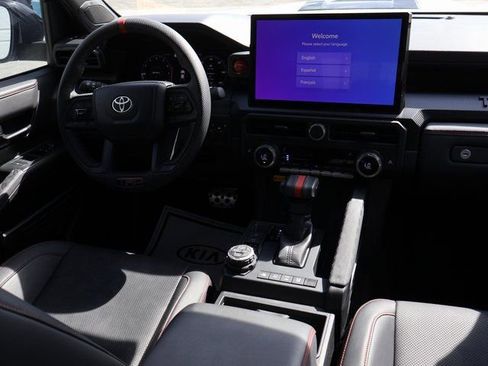 Used 2024 Toyota Tacoma TRD Pro image 18