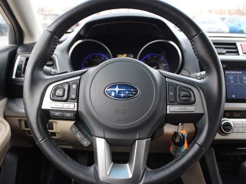 Used 2017 Subaru Outback 2.5i Premium image 27