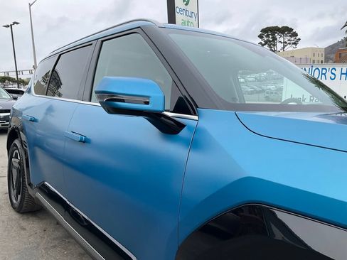 Used 2024 Kia EV9 Land AWD/4WD image 88