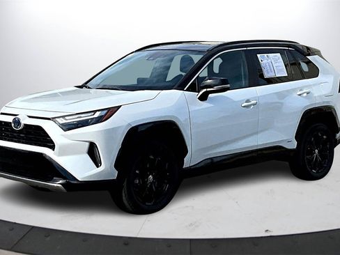 Used 2024 Toyota RAV4 XSE image 4