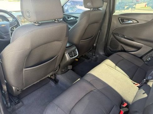 Used 2018 Chevrolet Malibu LT FWD image 20