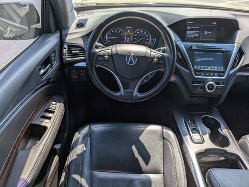 Used 2020 Acura MDX FWD image 17