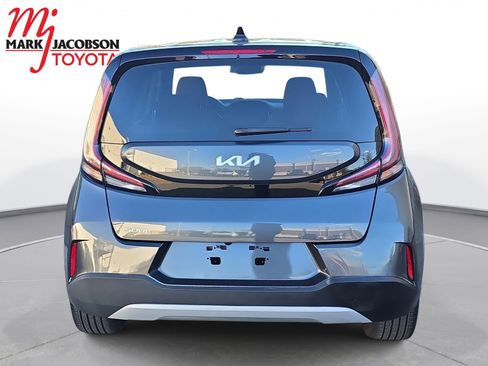 Used 2024 Kia Soul EX w/ Option Group 015 image 11