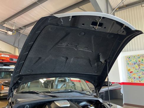 Used 2003 Chevrolet SSR w/ Preferred Equipment Group image 74