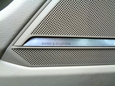 Used 2022 Audi A6 Premium Plus w/ Premium Plus Package image 16