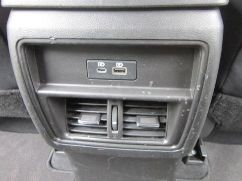 Used 2020 Nissan Murano S w/ Technology Package image 24