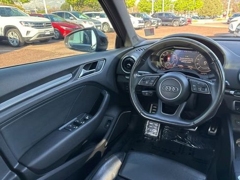 Used 2018 Audi A3 e-tron Prestige FWD image 22