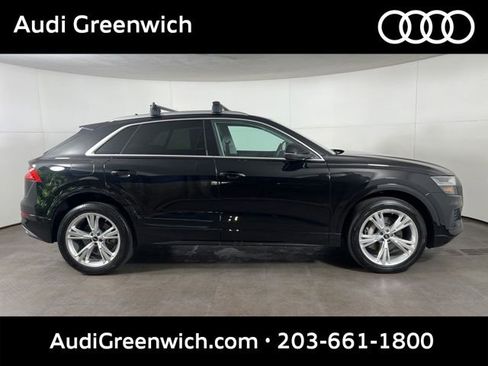 Used 2023 Audi Q8 Premium w/ Convenience Package AWD/4WD image 8