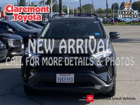 Certified 2025 Toyota RAV4 XLE FWD image 1