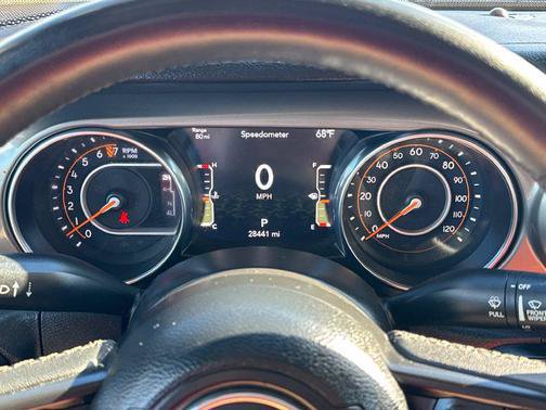 Used 2023 Jeep Gladiator Sport AWD/4WD image 17