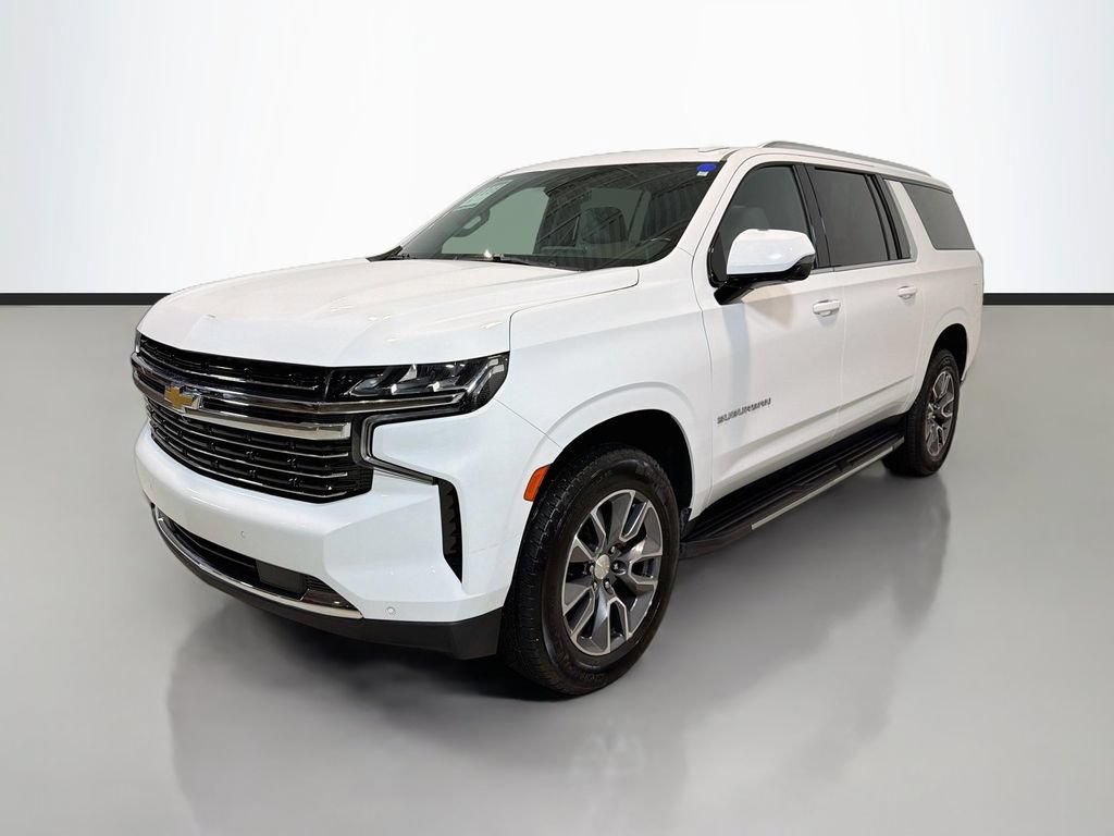 Used 2022 Chevrolet Suburban LT w/ LT Signature Package AWD/4WD image 5