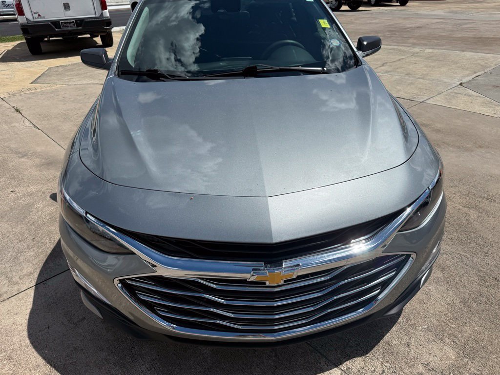 Used 2023 Chevrolet Malibu LS FWD image 47