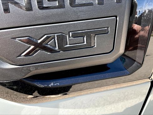 Used 2022 Ford Ranger XLT w/ Equipment Group 301A Mid image 8