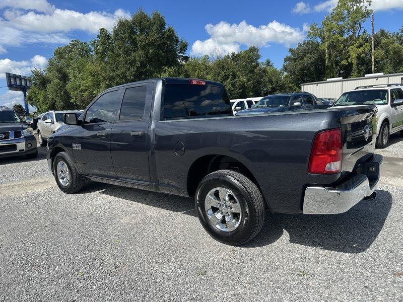 Used 2017 RAM 1500 Tradesman w/ Chrome Appearance Group RWD image 2