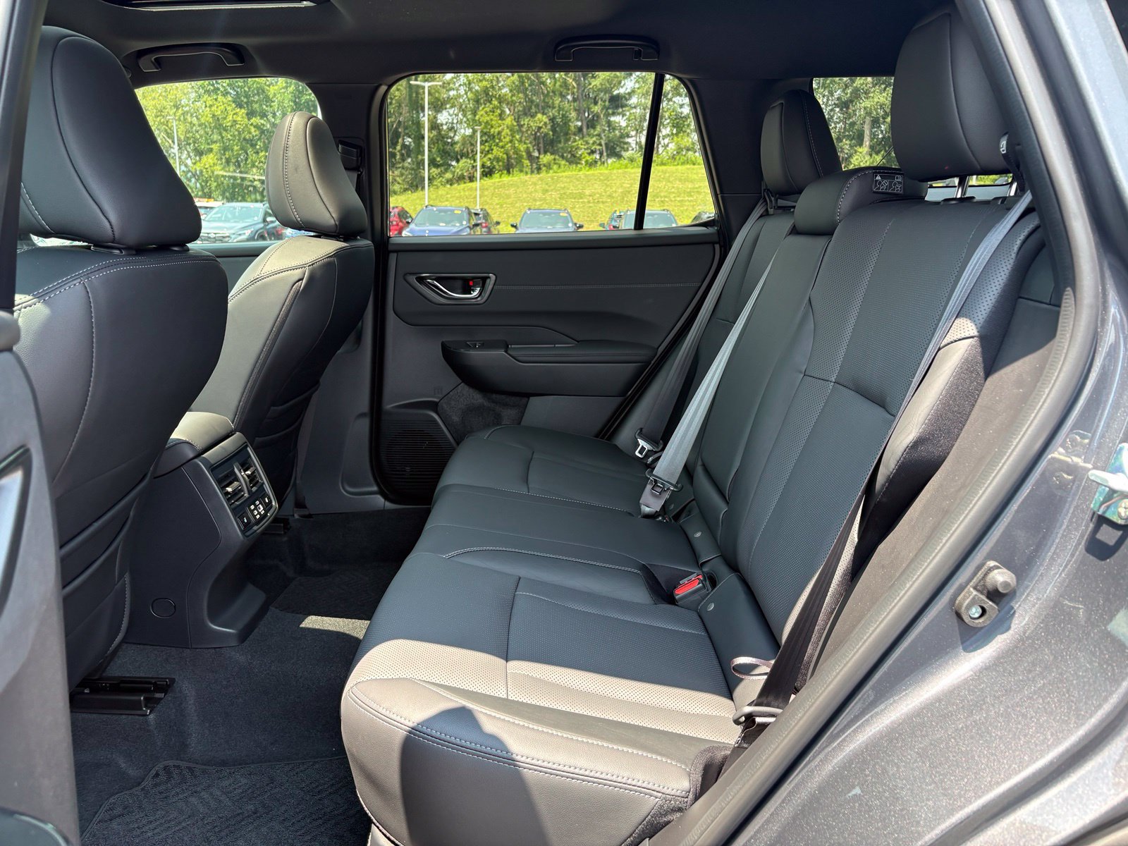New 2026 Subaru Outback Touring AWD/4WD image 32