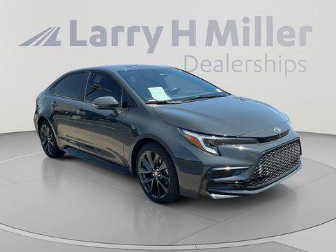 Certified 2026 Toyota Corolla SE w/ SE Premium Package FWD image 7