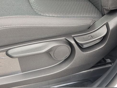 New 2027 Kia Carnival LX FWD image 22
