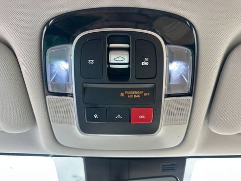 Used 2023 Hyundai Sonata Limited w/ Cargo Package FWD image 42