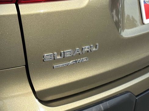 Used 2024 Subaru Ascent Premium AWD/4WD image 10
